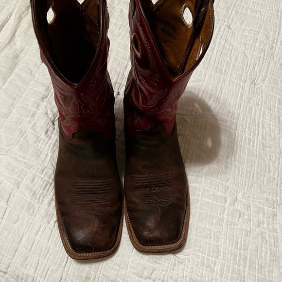 Justin Boots - Picture 2 of 9
